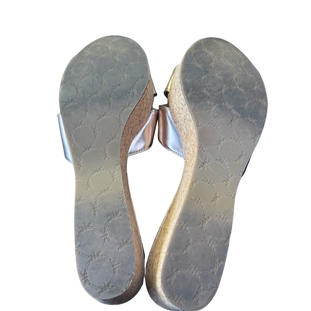Talbots Metallic Rose Gold Cross-Strap Sandals - Picture 4 of 4